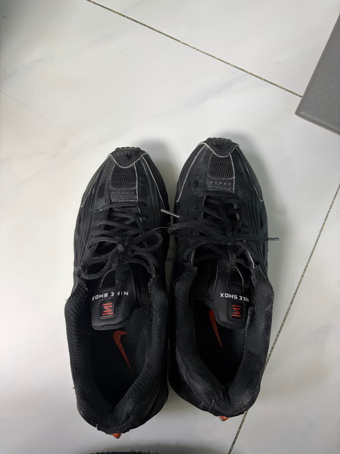 나이키 샥스 r4 상품이미지4