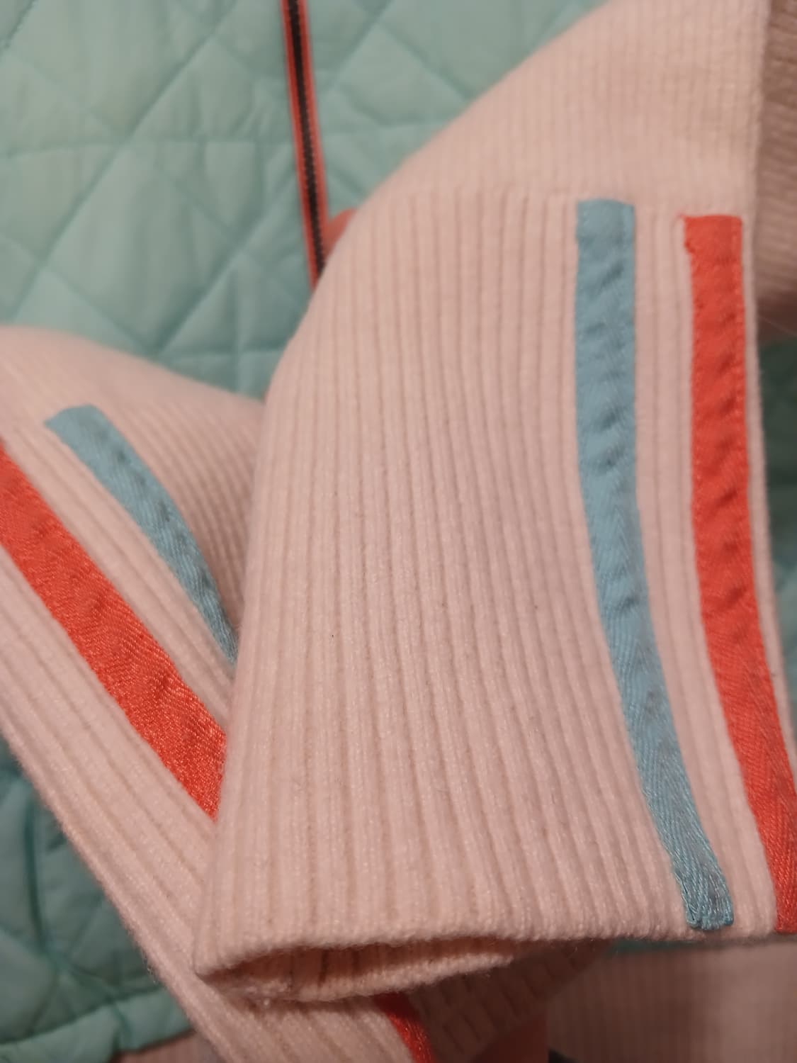 타이틀리스트 정품 여성 모직 후드 반집업티 L (95) 사이즈 상품이미지7