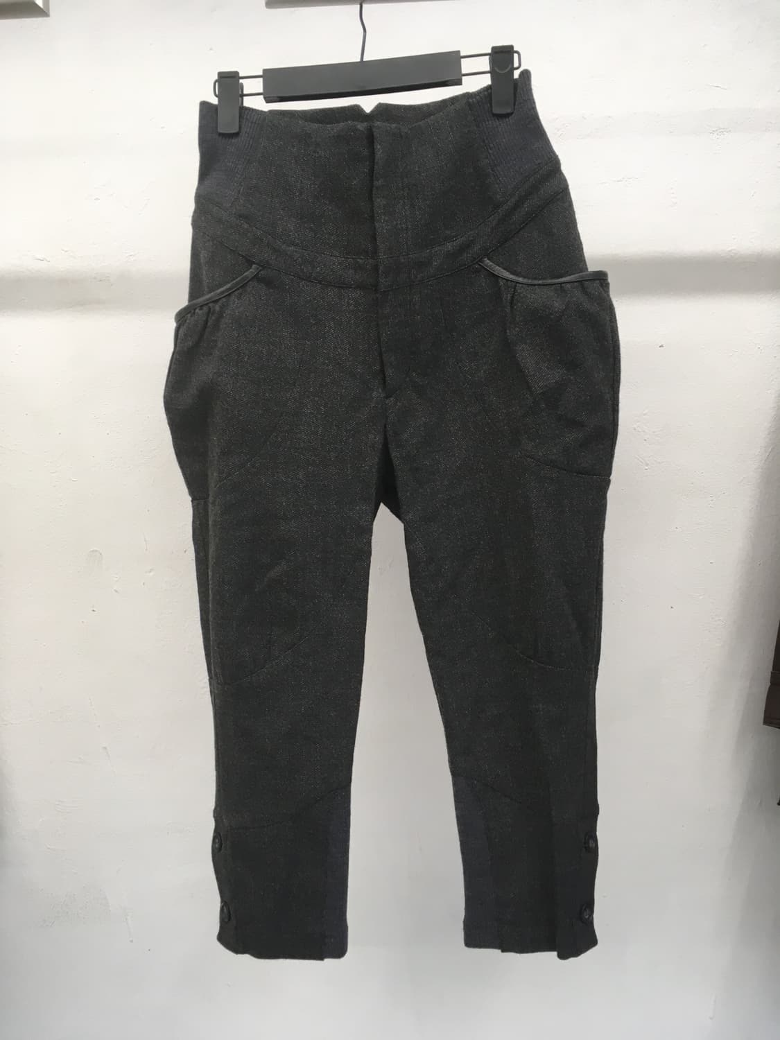 츠모리치사토 7부 팬츠 상품이미지1