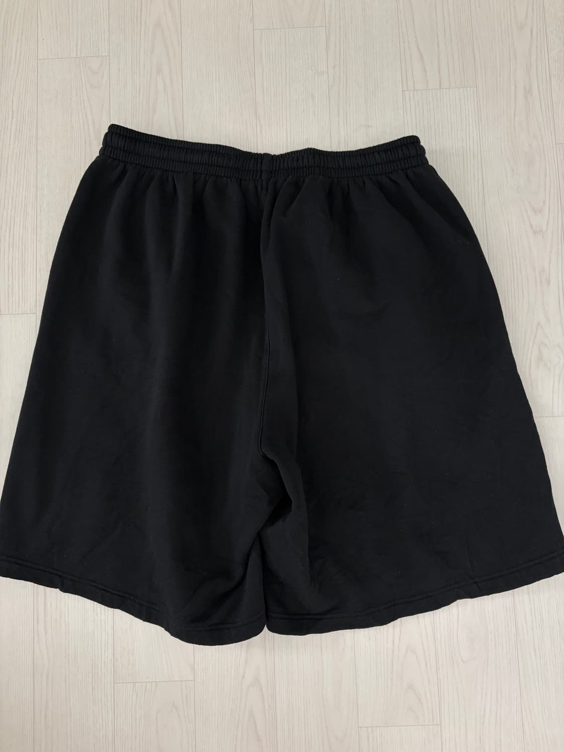 발렌시아가 스포티B 로고 스웻 쇼츠 반바지 M 상품이미지4