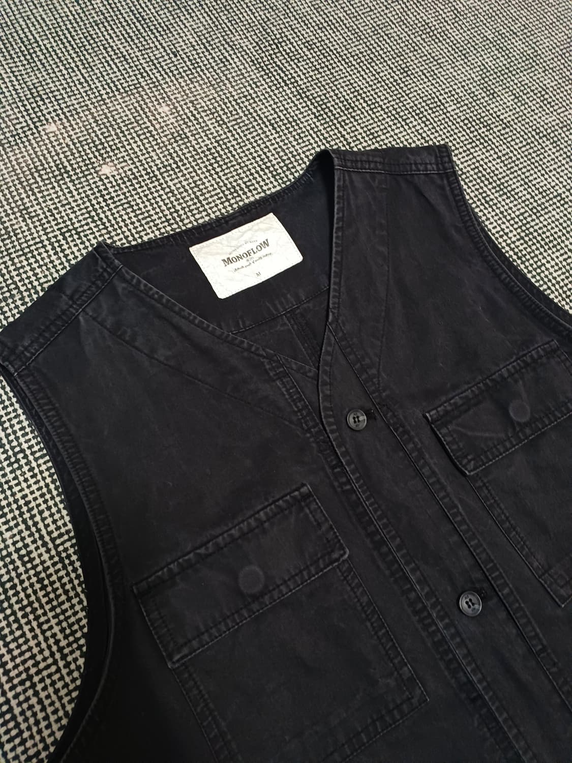 MONOFLOW 블랙 워크 베스트 상품이미지3
