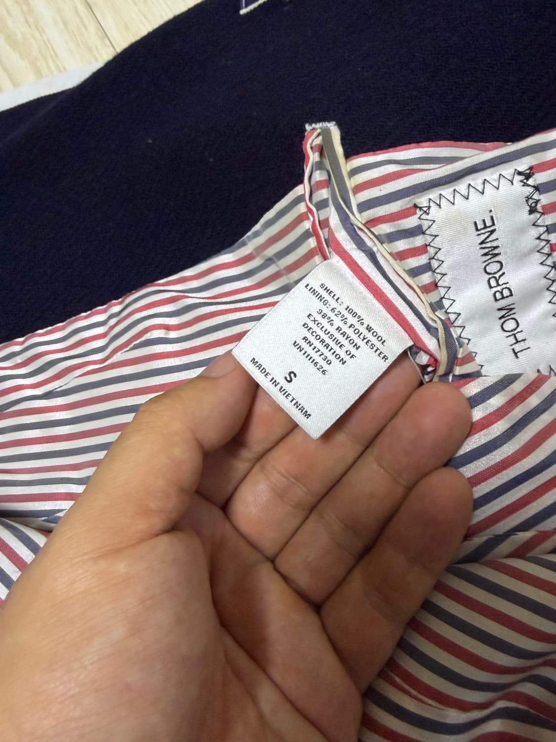 톰브라운 니만마커스 파이핑 자켓 S 상품이미지5