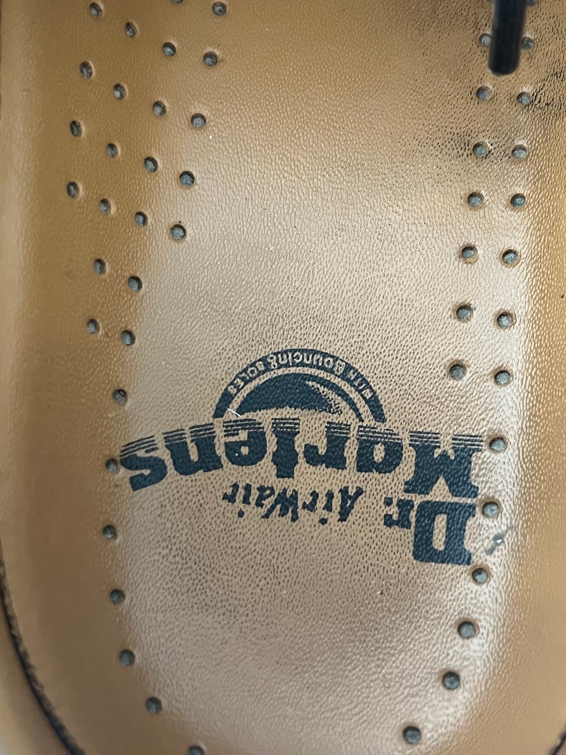 예약중)닥터마틴1461 3홀 스무스 42(270)사이즈 블랙 상품이미지4