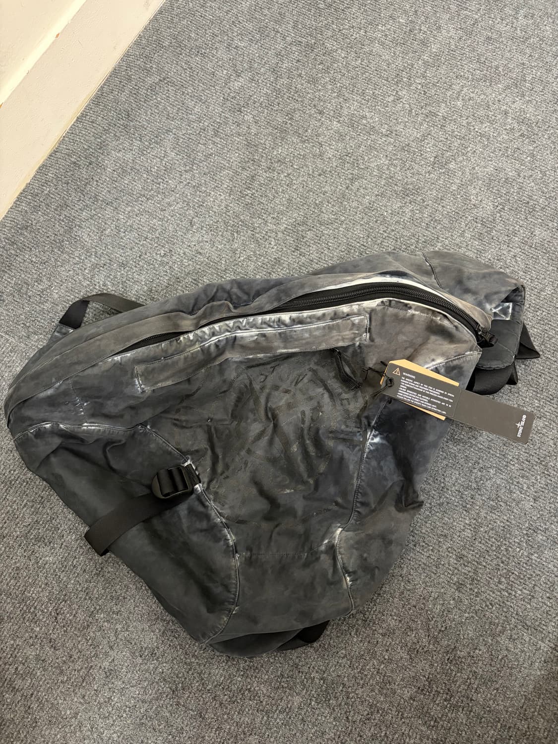 슈프림x스톤아일랜드 페인티드 카모 나일론 숄더백 슬링백 상품이미지1