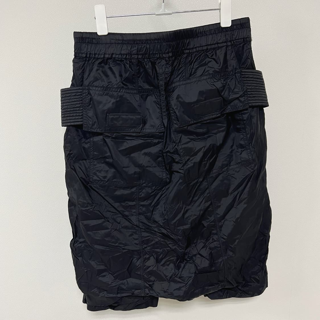 릭오웬스 17SS 다크쉐도우 나일론 태권도 카고 쇼츠 블랙 상품이미지3