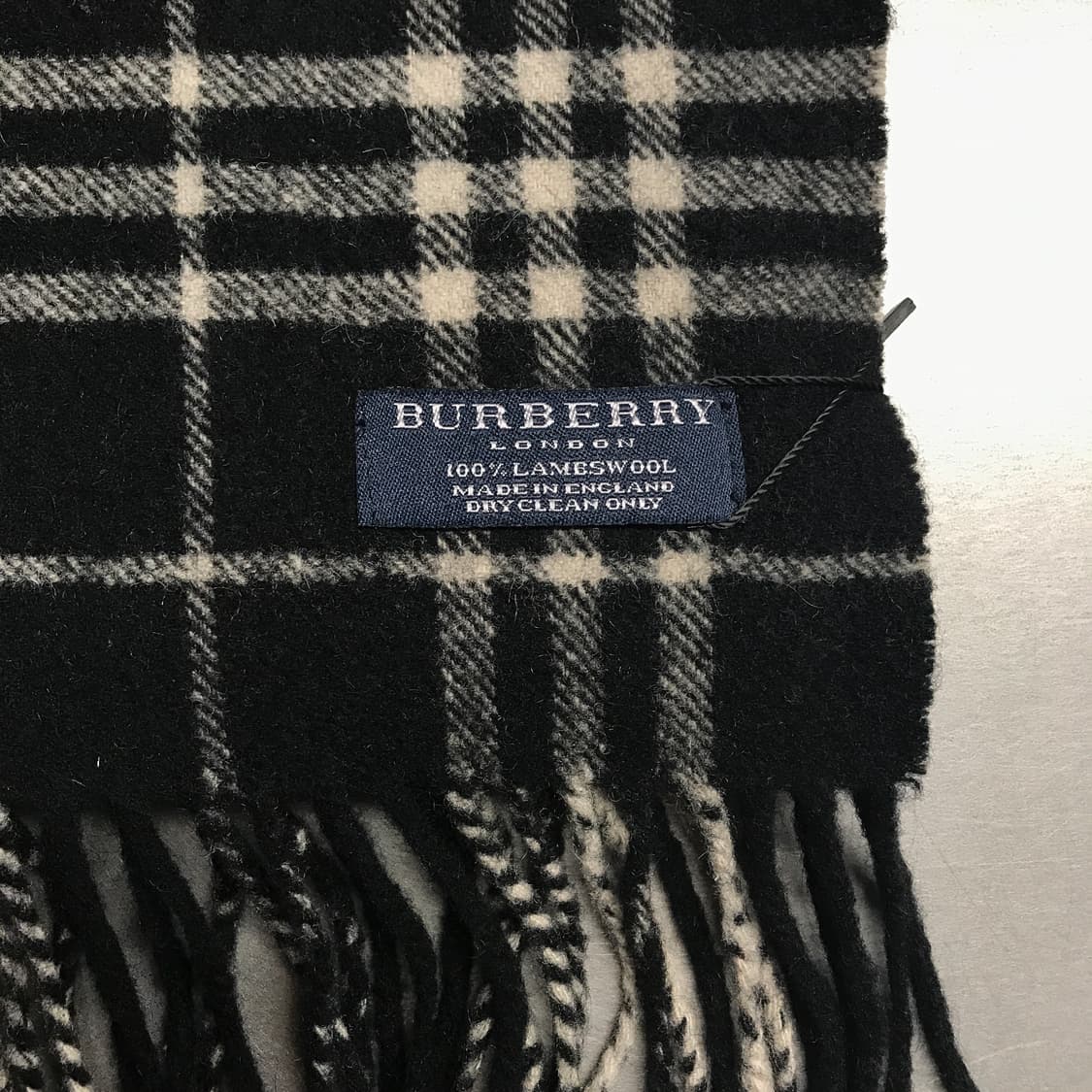 버버리 정품 램스울 머플러 블랙 상품이미지4