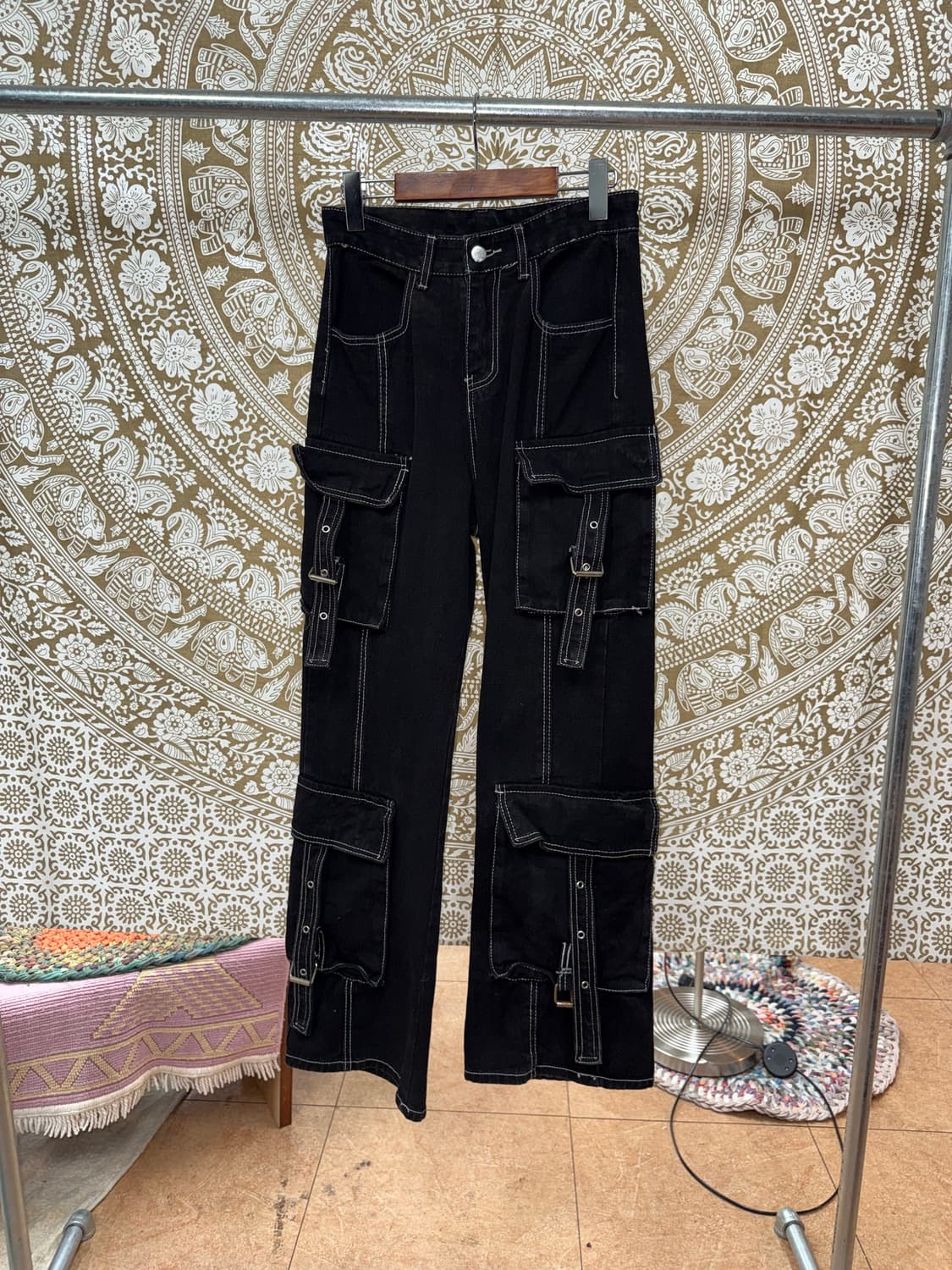 빈티지 여성 스티치 카고 흑청 데님팬츠  상품이미지3