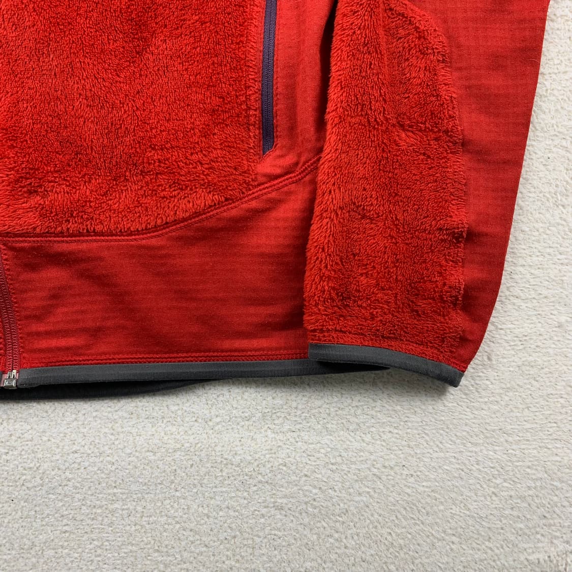 파타고니아 R2 폴라텍 플리스 자켓 레드  상품이미지8