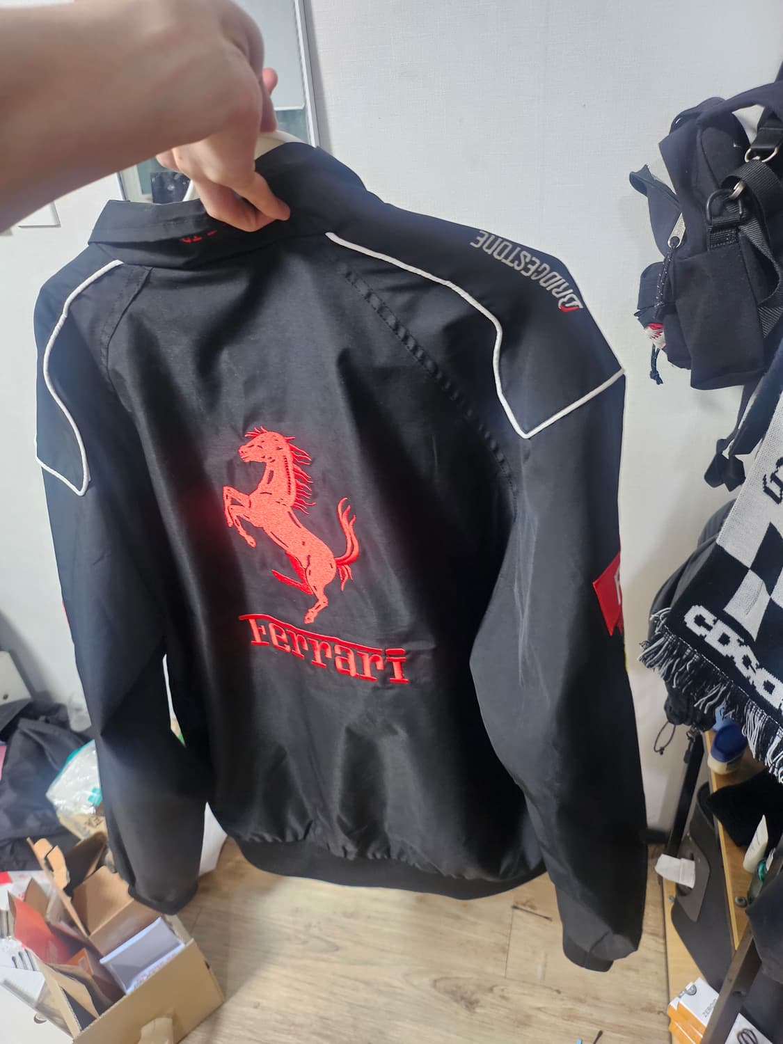 페라리 점퍼 상품이미지2