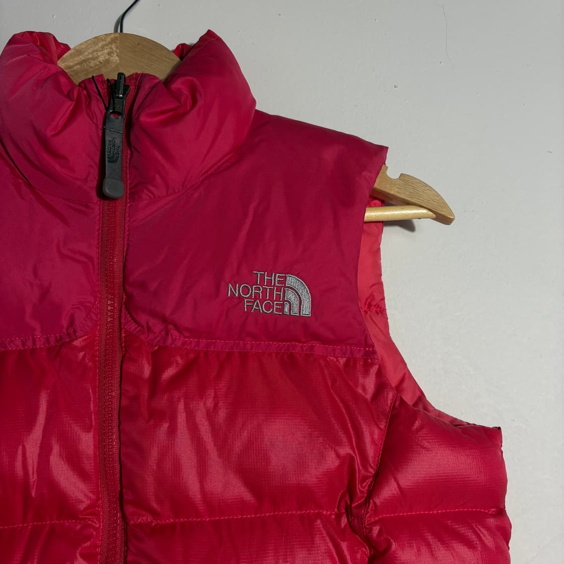 노스페이스 빈티지 레드 700 패딩 베스트 (무료배송) 상품이미지2