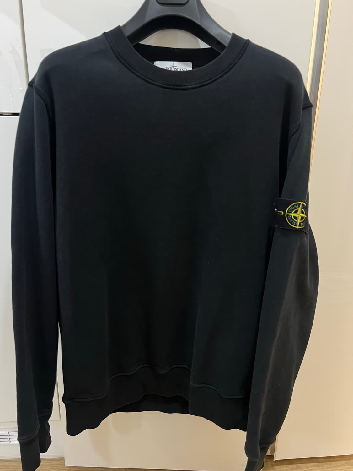 23fw 스톤아일랜드 맨투맨 xl 상품이미지1