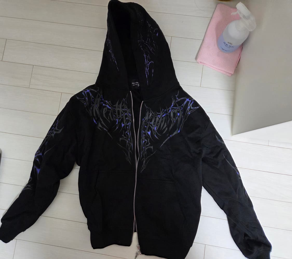Breathedivinity 후드 집업 S사이즈 상품이미지1