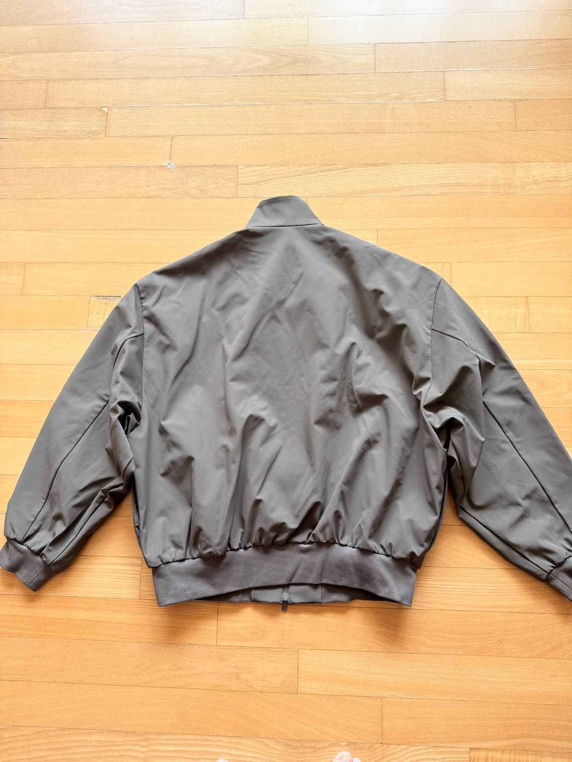 피어오브갓 에센셜 나일론 트렉 봄버 쟈켓 브라운 상품이미지6