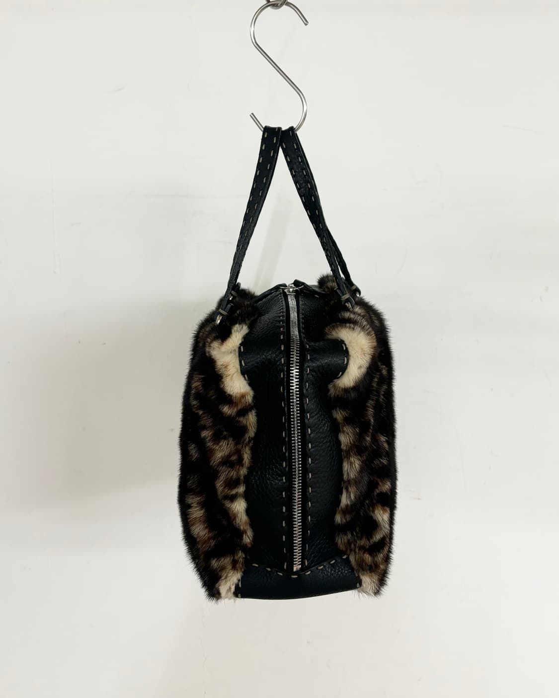 펜디 레오파드 퍼 토트백 상품이미지3