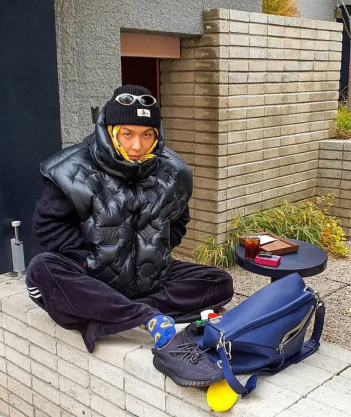 루이비통 보이후드 푸퍼 조끼패딩 M(105-110) 블랙 상품이미지8