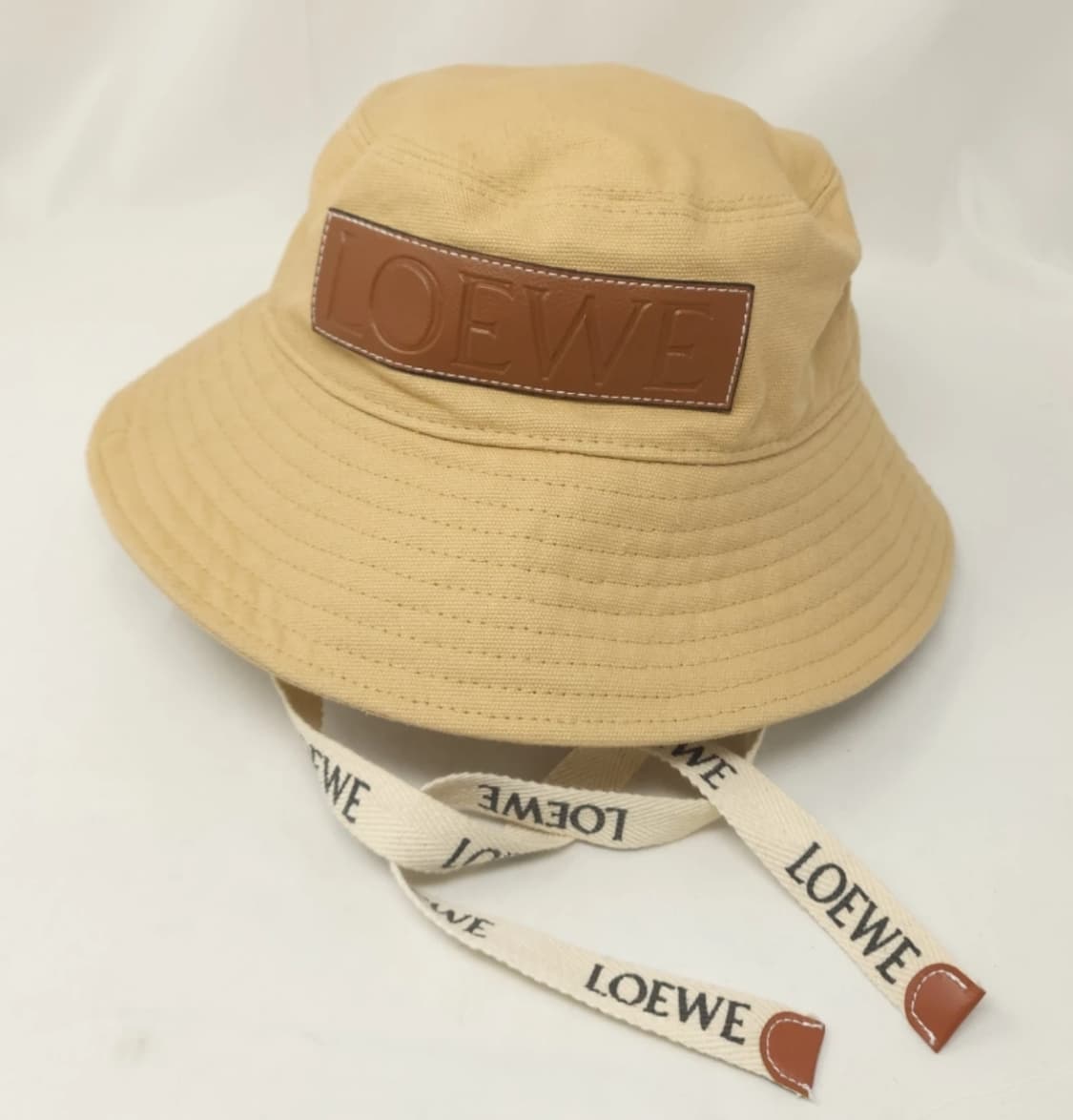 로에베 로고 스트랩 버킷햇 베이지 상품이미지2