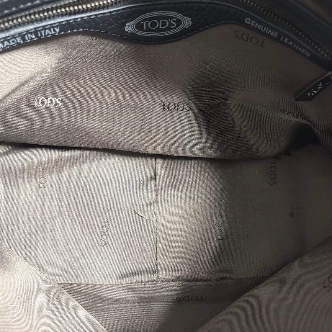 TOD'S 토즈 블랙 레더 숄더백 상품이미지9