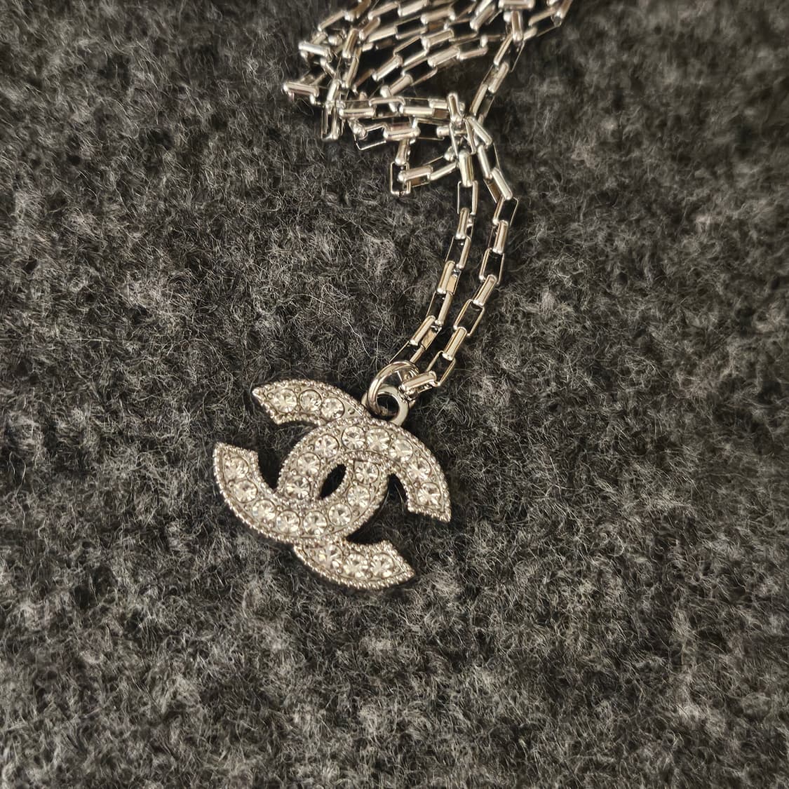 528 샤넬 큐빅 CC 빈티지 업사이클링 남자 써지컬 목걸이 상품이미지1