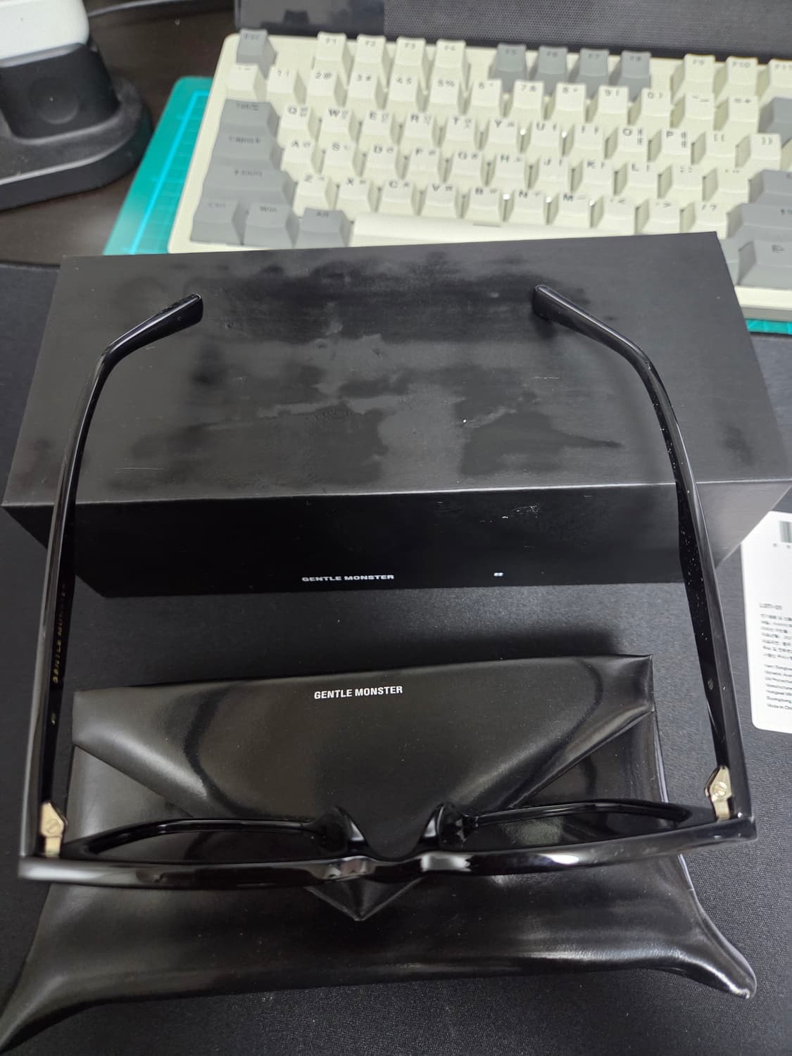 젠틀몬스터 로티01 선글라스 상품이미지2