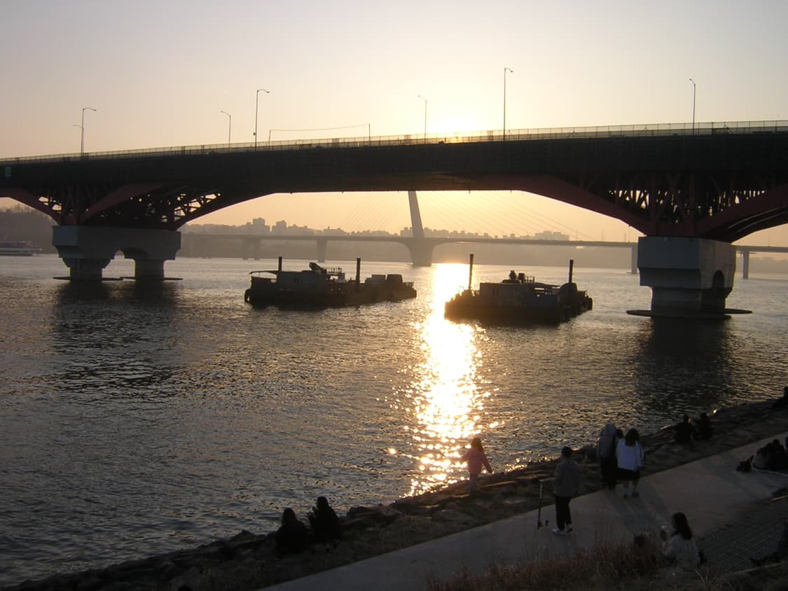 니콘 쿨픽스 2100 빈티지 카메라 실버 르세라핌 사쿠라(작례 있음) 상품이미지3