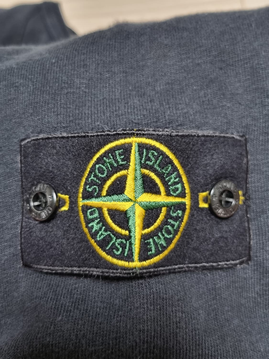 스톤아일랜드 맨투맨 상품이미지4