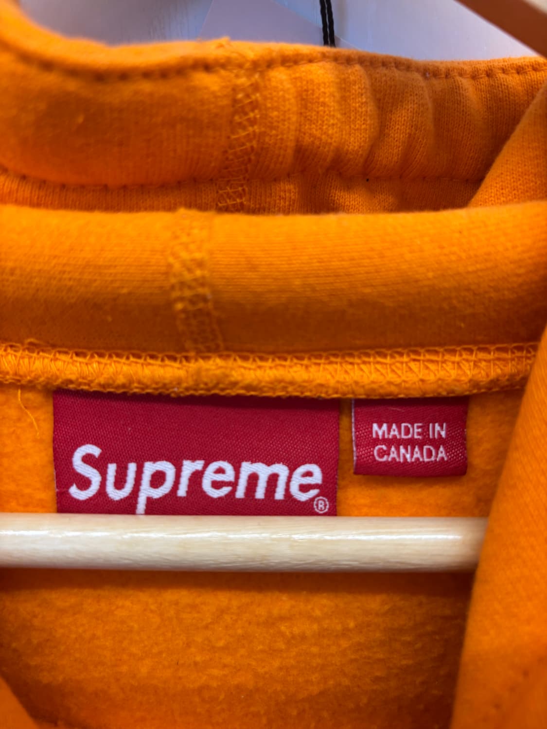 Supreme small logo hoodie 상품이미지3