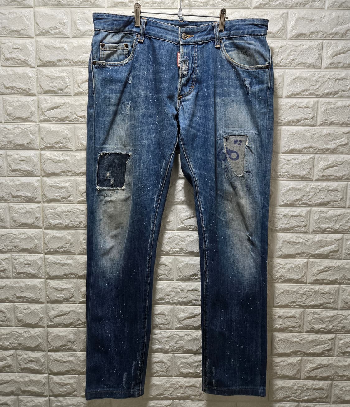 디스퀘어드2 페인팅 패치 슬림핏 데님팬츠 청바지 35~36 상품이미지1