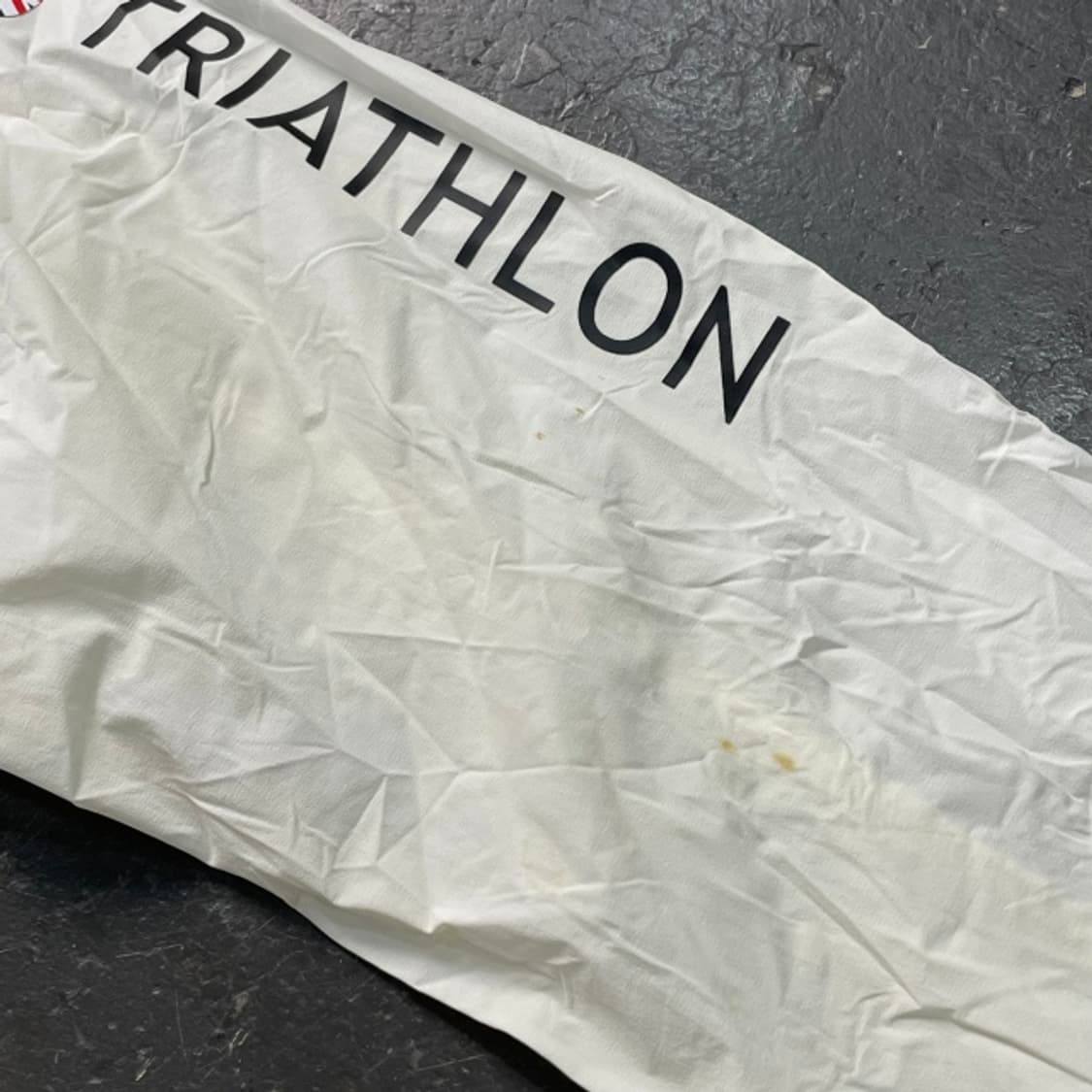 100 데상트 브리티쉬 트라이애슬론 바람막이  상품이미지3