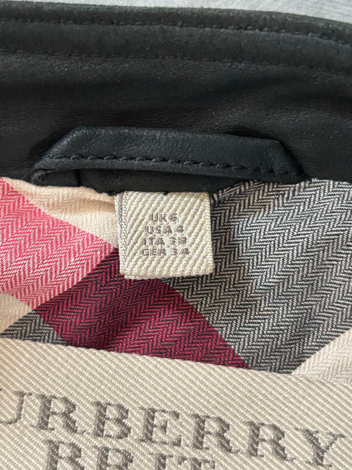 Burberry 버버리 브릿 블랙 레더 크롭 자켓 상품이미지10