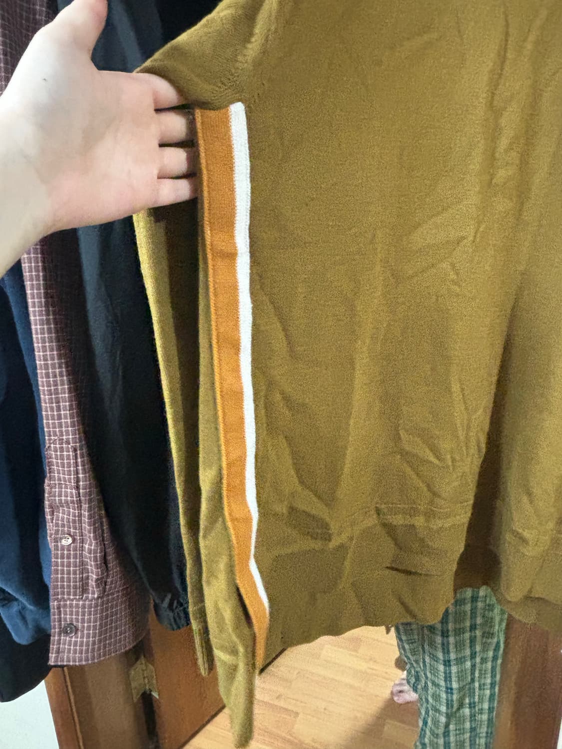 커스텀멜로우 니트 브라운 나이키 아디다스 노스페이스 스노우피크 상품이미지5