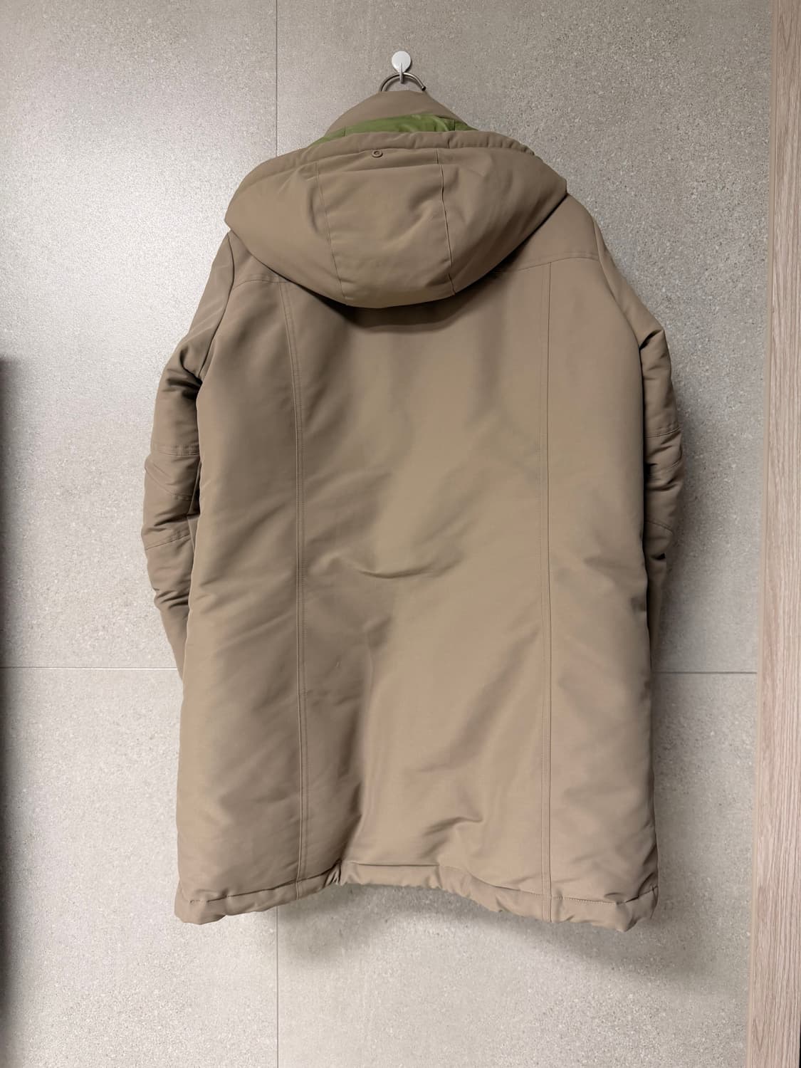 콜럼비아 구스다운 옴니히트 여성 패딩 m 드라이완료 상품이미지4