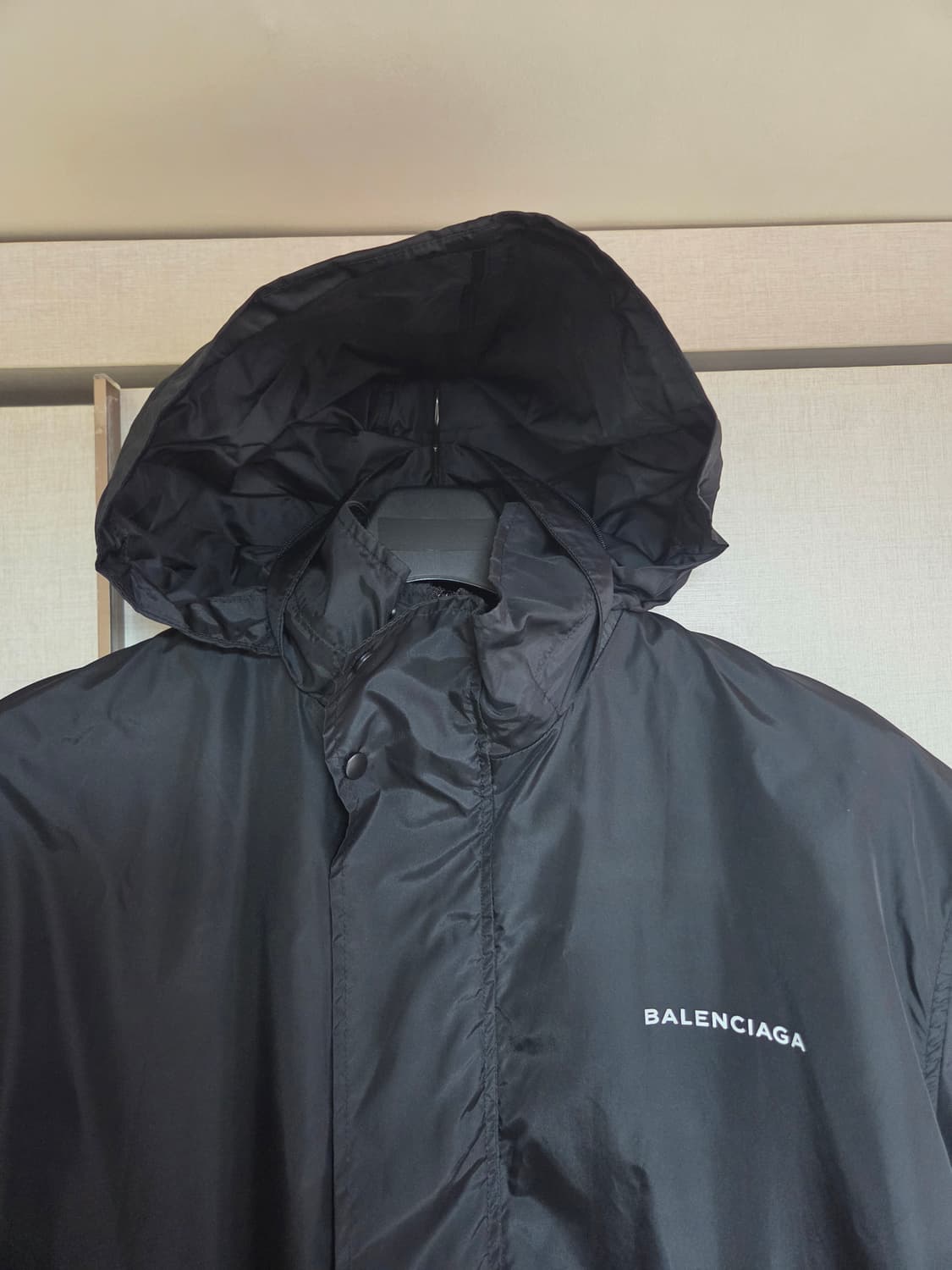 발렌시아가 후드 바람막이 105 상품이미지2