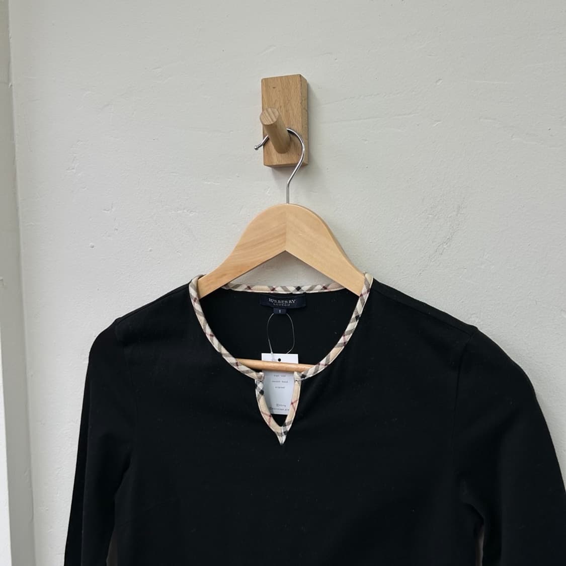 16184 - 버버리 7부 티셔츠 상품이미지1
