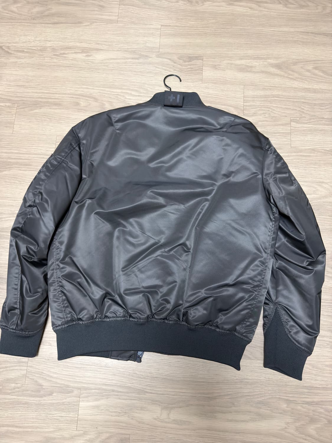 유니클로 질샌더 ma-1 상품이미지2