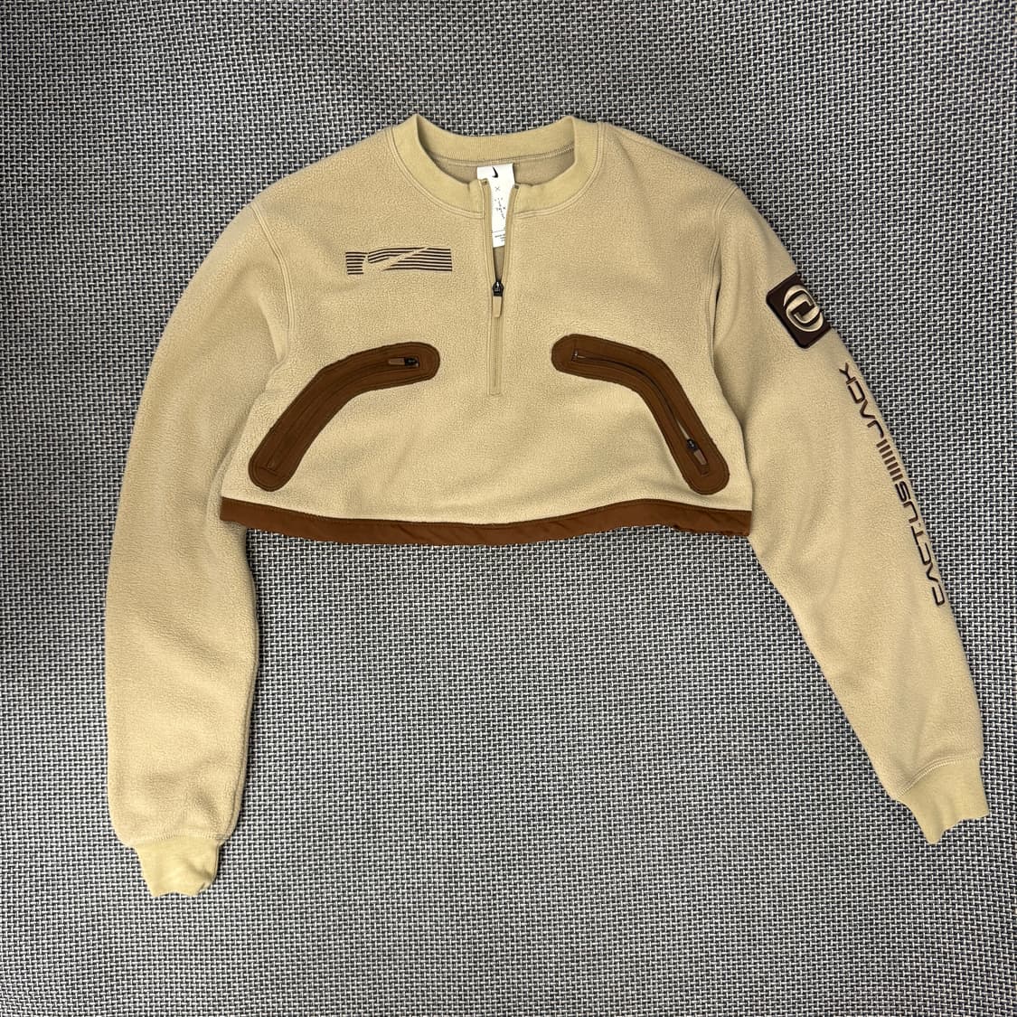 NIKE x TRAVIS SCOTT 하프집업 (S)  상품이미지1