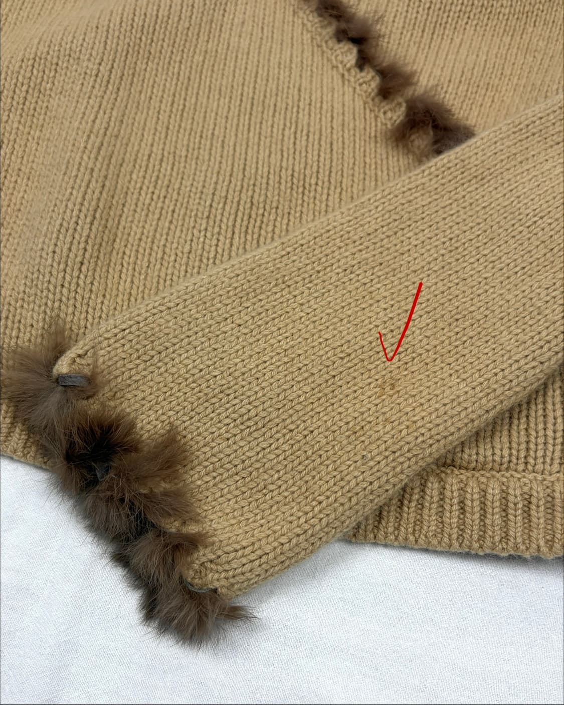 Rabbit Fur Trim Wrap Knit Top 상품이미지5