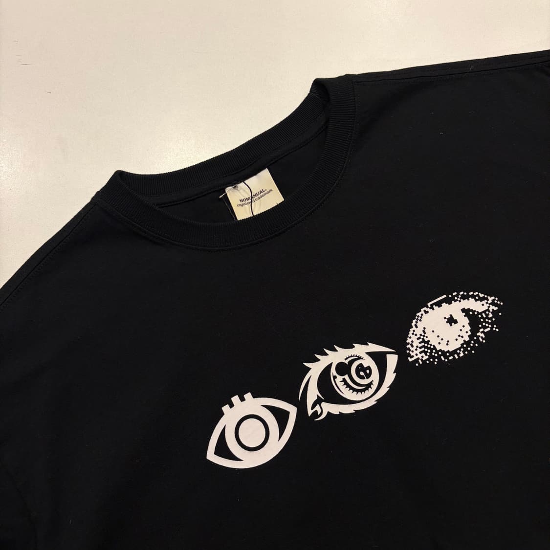 [L] 노매뉴얼 Eye 블랙 긴팔 티셔츠 C267 상품이미지3