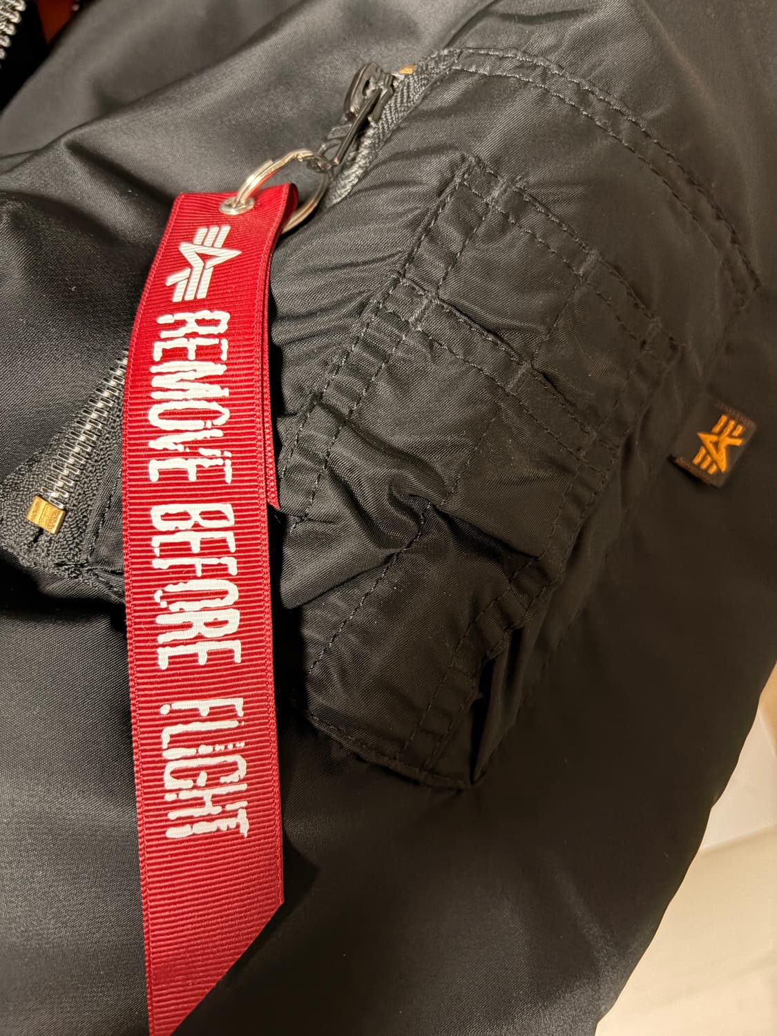 알파인더스트리 플라이트 MA-1 블랙 봄버 자켓 상품이미지9