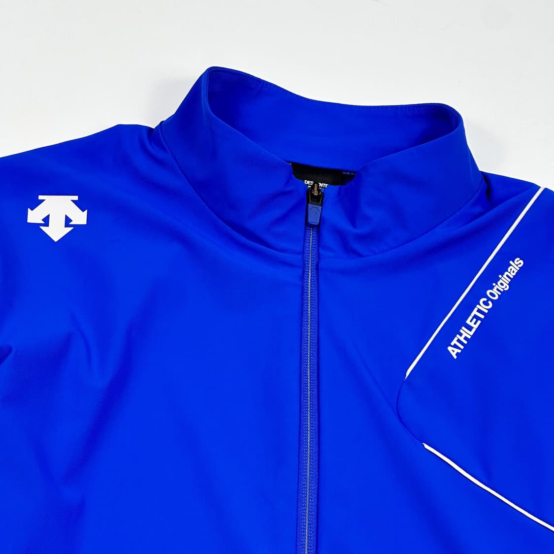 데상트 트레이닝 기능성 블루 바람막이 자켓 (XL) 상품이미지3