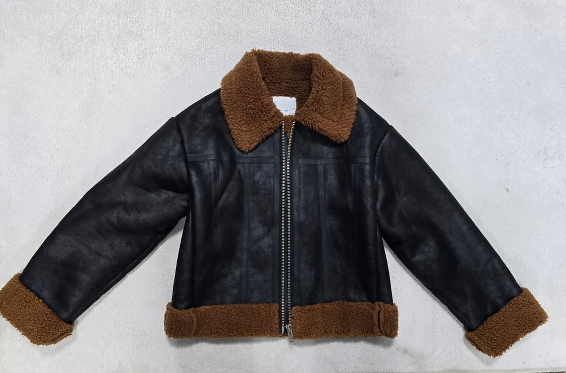 Lartigent 라티젠 블랙 무스탕 자켓 상품이미지1