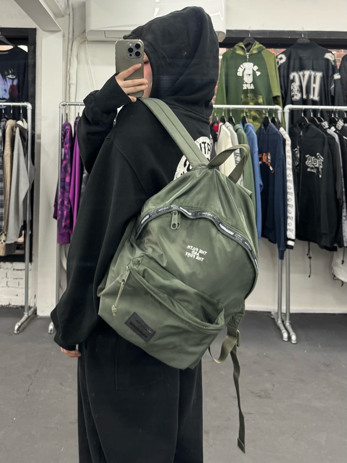 이스트팩 네이버후드 백팩 상품이미지1