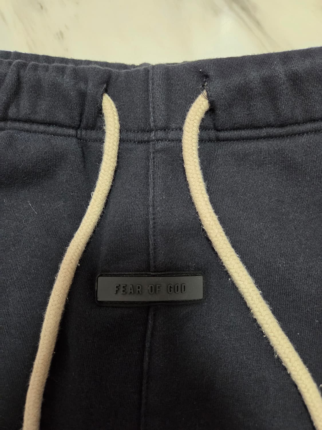 피오갓에센셜 더 블랙 컬렉션 스웻 조거팬츠 상품이미지6