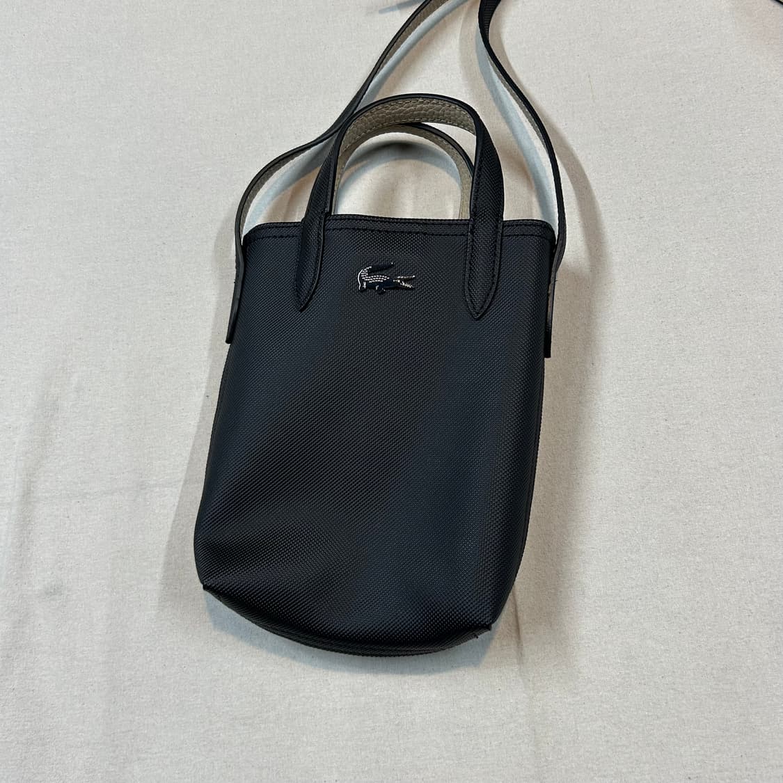 라코스테 블랙 미니 크로스백 상품이미지2