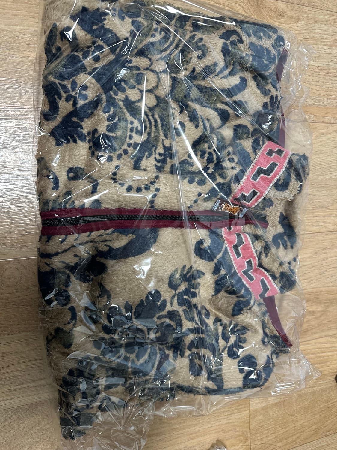 [3,L] 캐피탈 디마스크 패턴 마리아 후리스 상품이미지2