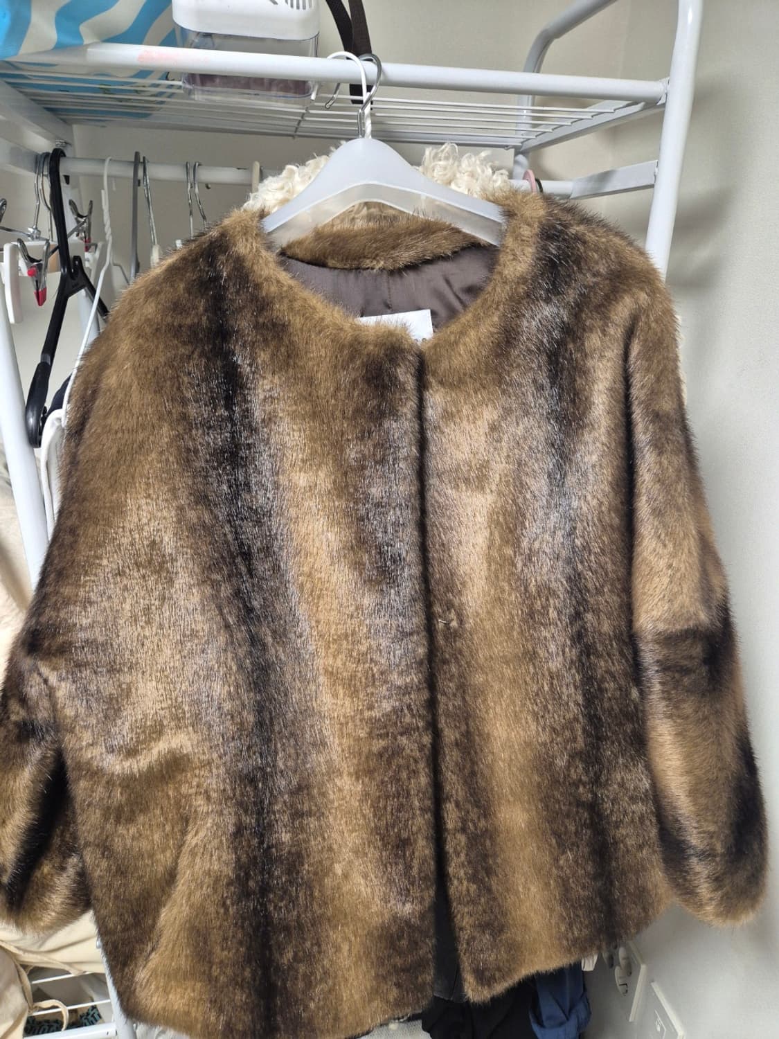 Haveless 브라운 퍼 자켓 상품이미지4