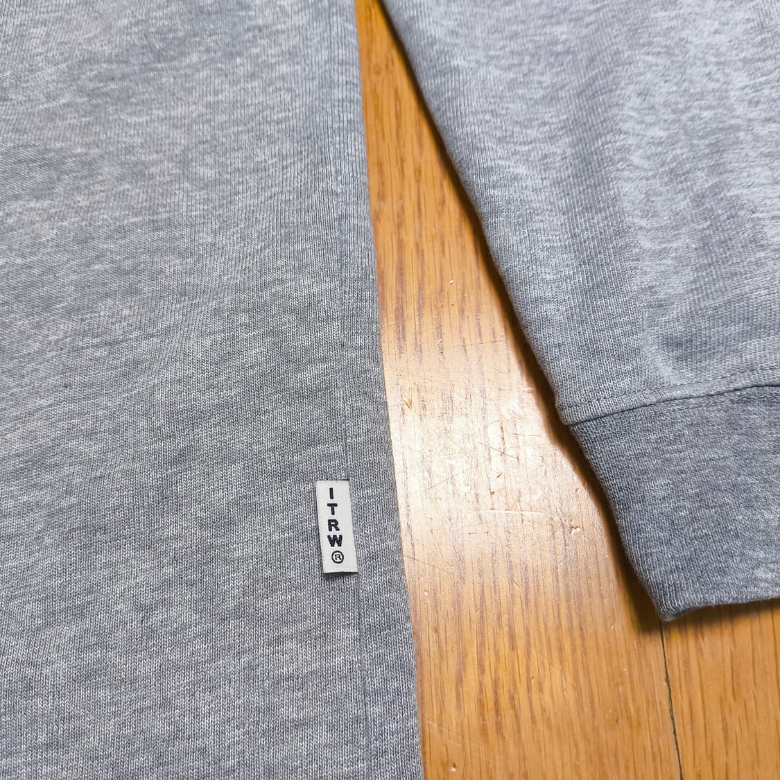 [2] INTHERAW 인더로우 코튼 롱슬리브 상품이미지4