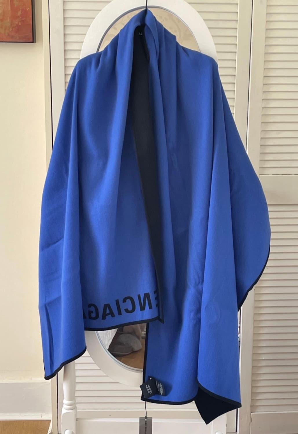 발렌시아가 양면 숄 머플러 90x185 상품이미지2