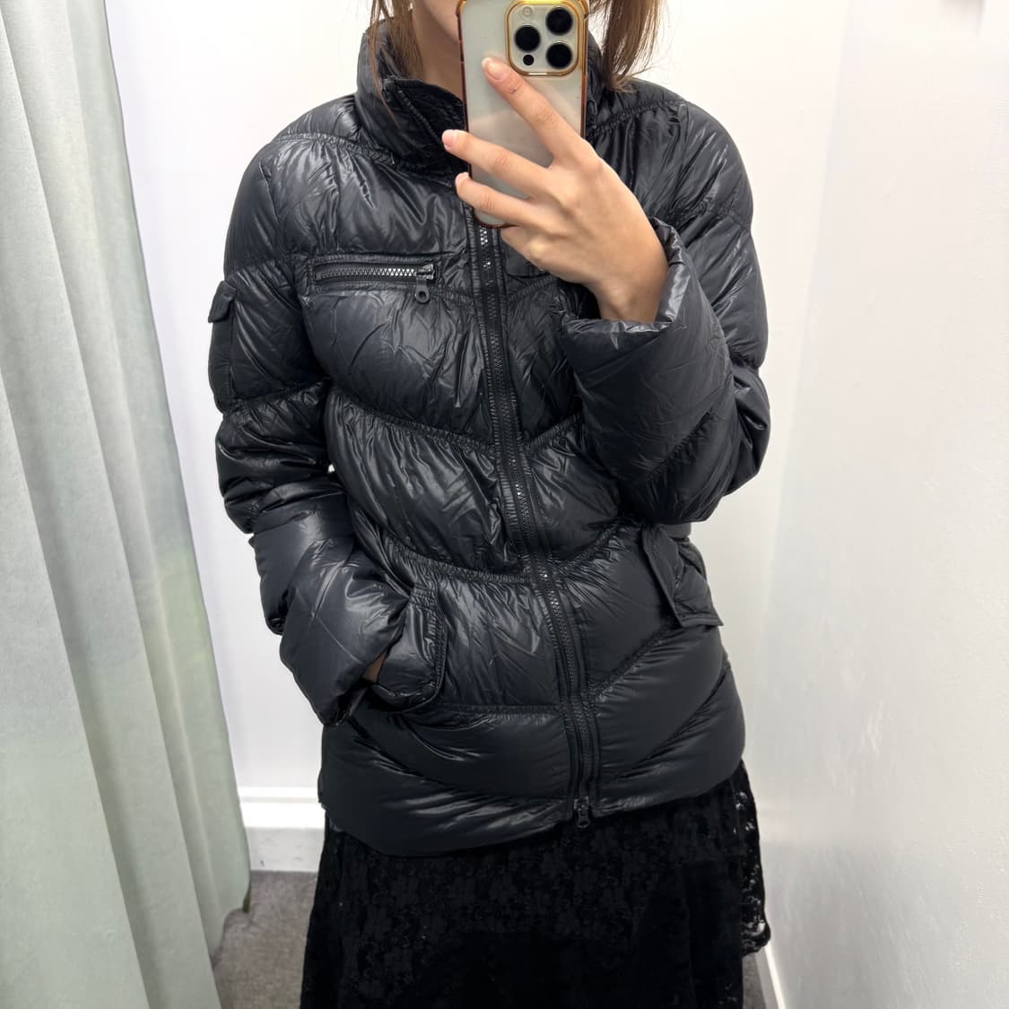 갭 블랙 유광 패딩 상품이미지2