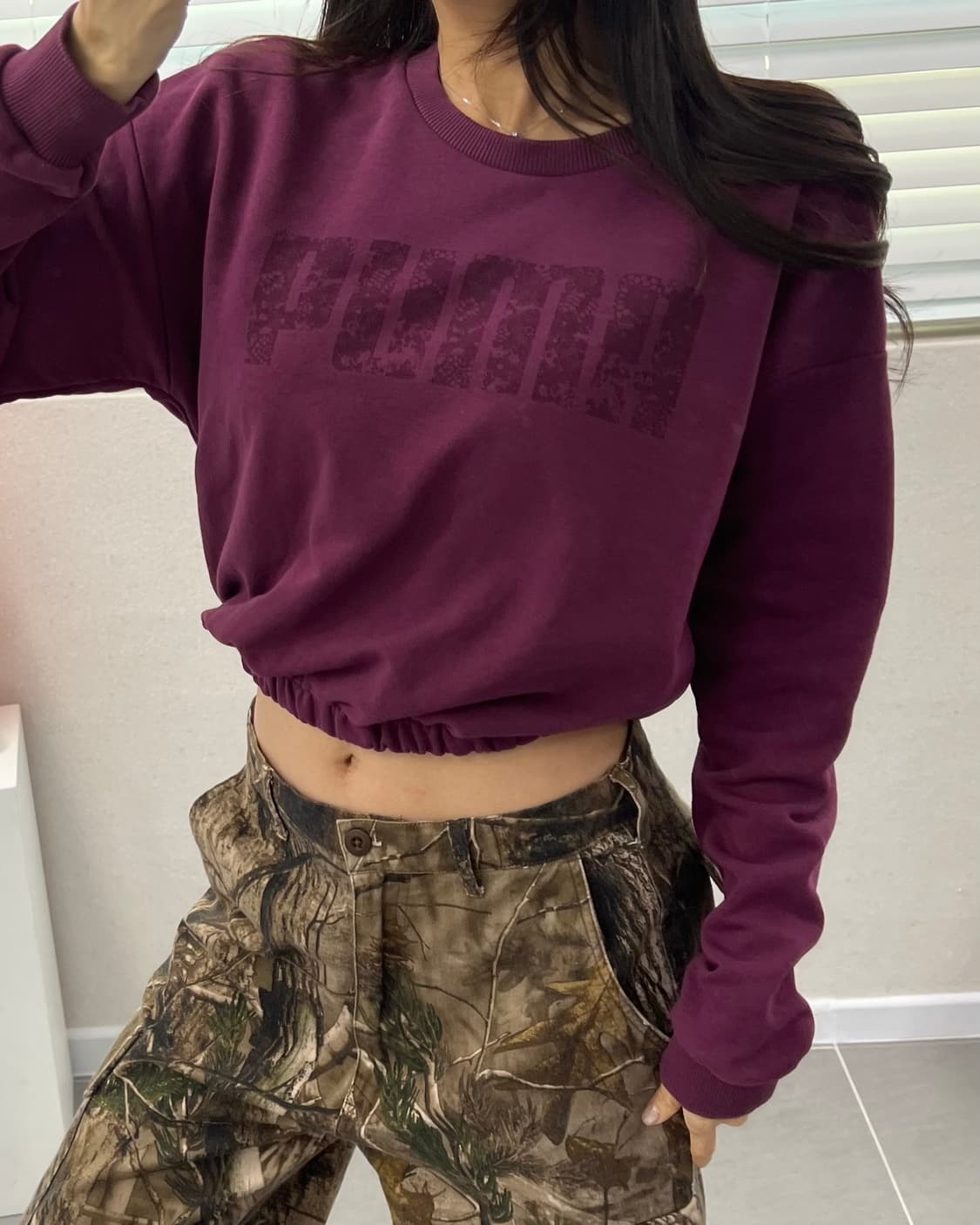 (WOMEN)퓨마 크롭 맨투맨-M1747 상품이미지5