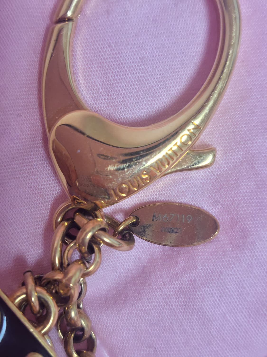 정품)급처상태좋음!루이비통 플뢰르 모노그램플라워 백참 키링 공홈가68만원 상품이미지6